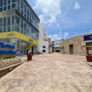 plaza-paraiso-by-riviera-rentals.allrivieramayahotels.com/