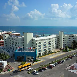 Resort Aquamarina ***