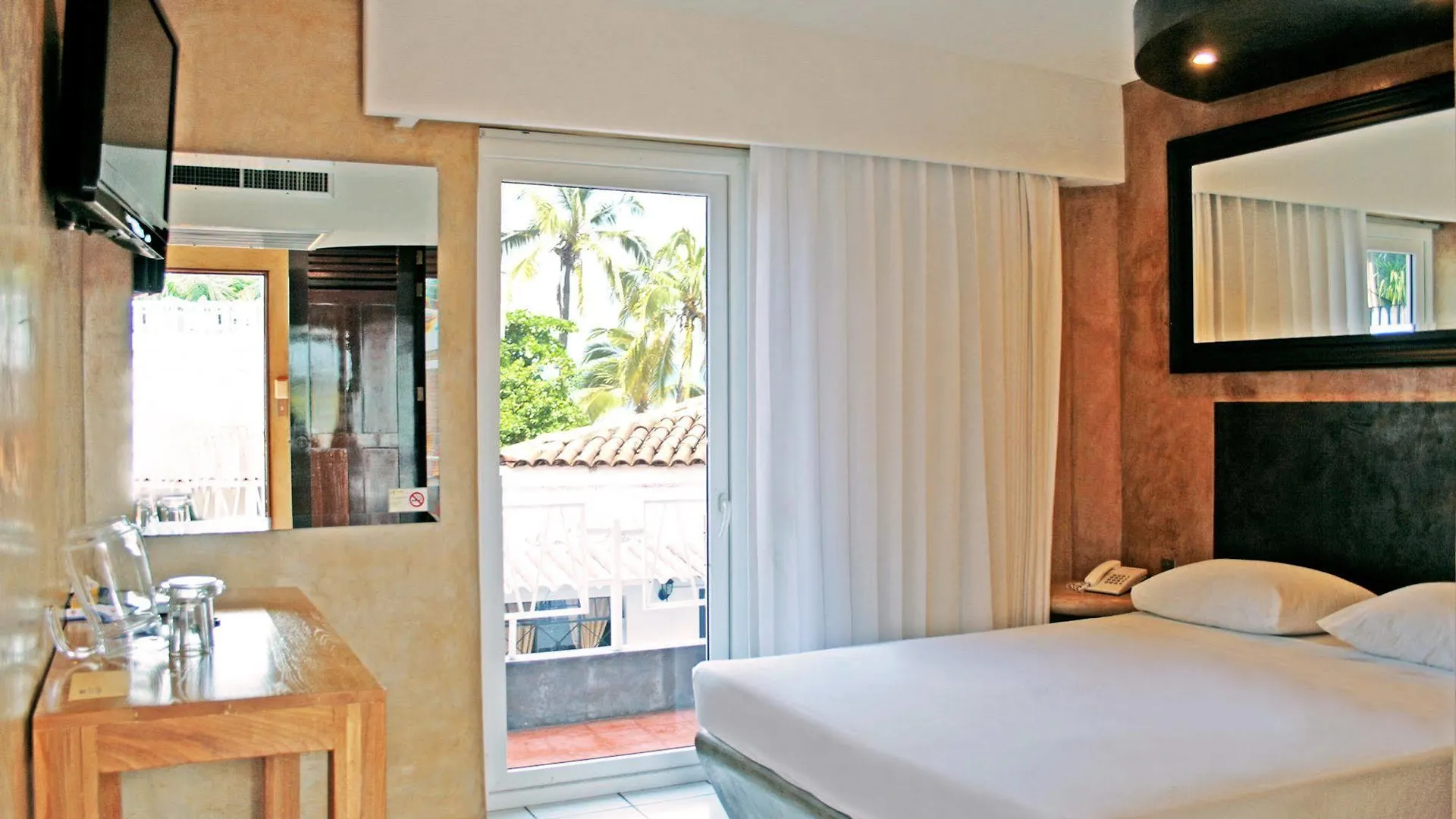 Hotel Rio Malecon Puerto Vallarta